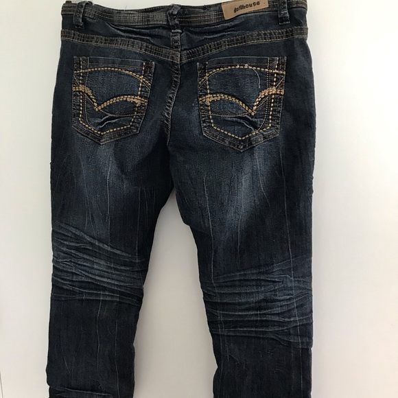 Size 7 Bermuda shorts (Mid-Rise) - Picture 3 of 3